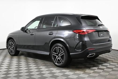 2025 Mercedes-Benz GLC 300 Base 4MATIC