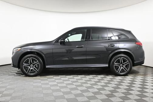 2025 Mercedes-Benz GLC 300 Base 4MATIC