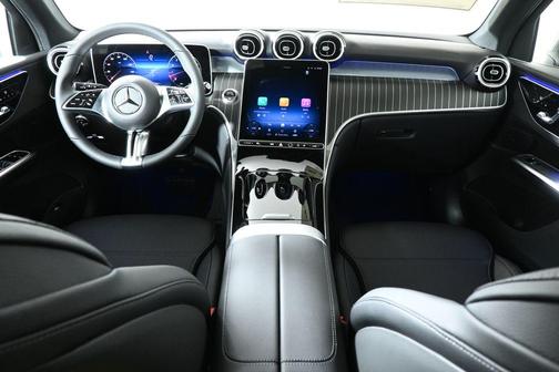 2026 Mercedes-Benz GLC 300 Base 4MATIC