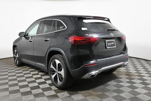 2026 Mercedes-Benz GLA 250 Base 4MATIC