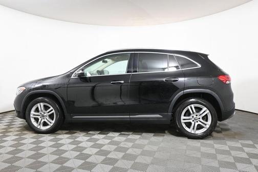 2023 Mercedes-Benz GLA 250 Base 4MATIC