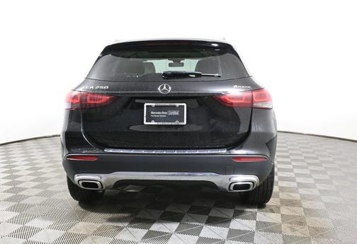 2023 Mercedes-Benz GLA 250 Base 4MATIC