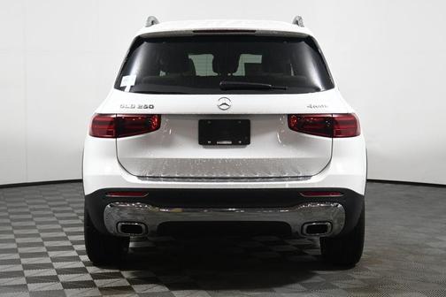 2026 Mercedes-Benz GLB 250 Base 4MATIC