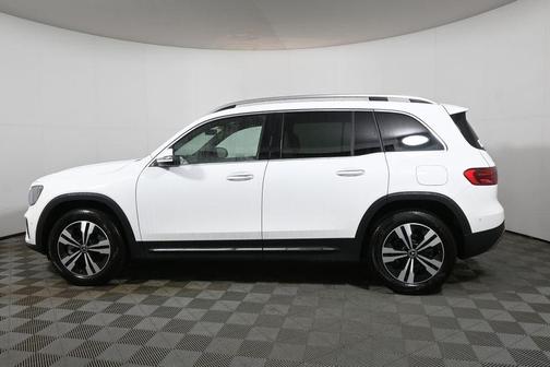 2026 Mercedes-Benz GLB 250 Base 4MATIC