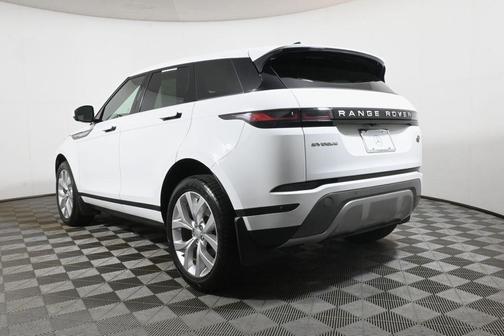Fuji White 2023 Land Rover Range Rover Evoque SE