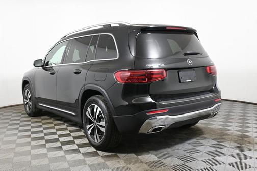 2026 Mercedes-Benz GLB 250 Base 4MATIC