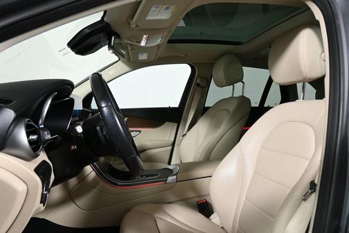 2022 Mercedes-Benz GLC 300 Base 4MATIC