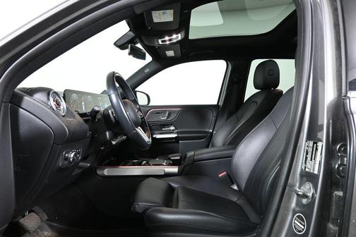 2022 Mercedes-Benz GLB 250 Base 4MATIC
