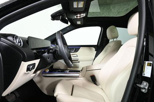 2025 Mercedes-Benz GLA 250 Base 4MATIC