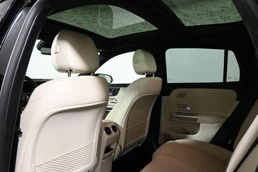 2025 Mercedes-Benz GLA 250 Base 4MATIC