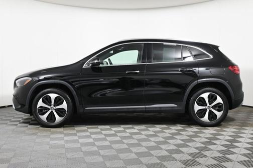 2025 Mercedes-Benz GLA 250 Base 4MATIC