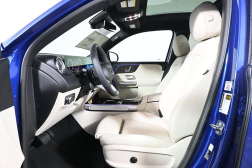 Starling Blue Metallic 2026 Mercedes-Benz GLB 250 4MATIC