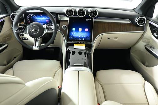 2026 Mercedes-Benz GLC 300 Base 4MATIC