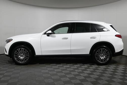 2026 Mercedes-Benz GLC 300 Base 4MATIC