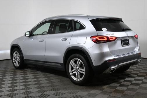 2022 Mercedes-Benz GLA 250 Base 4MATIC