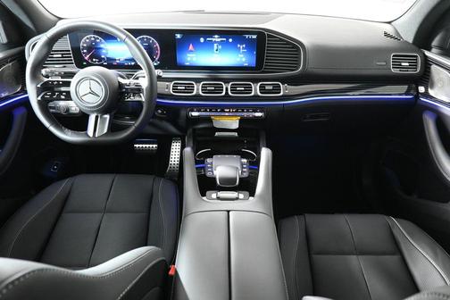 2026 Mercedes-Benz GLS 450