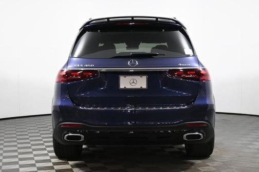2026 Mercedes-Benz GLS 450