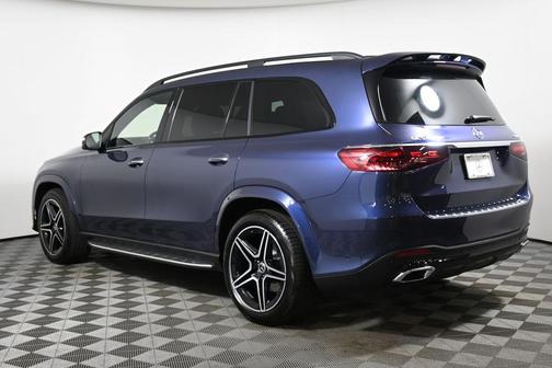 2026 Mercedes-Benz GLS 450