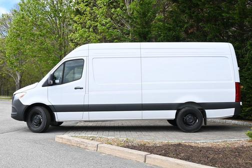 2025 Mercedes-Benz Sprinter 2500 170 WB