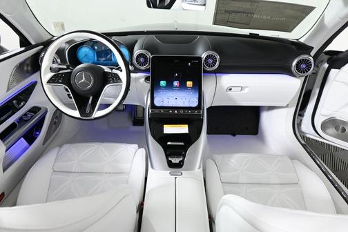 2026 Mercedes-Benz Maybach SL 680 Monogram Series SL 680