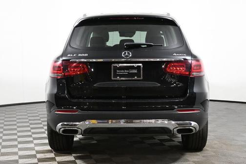 2022 Mercedes-Benz GLC 300 Base 4MATIC