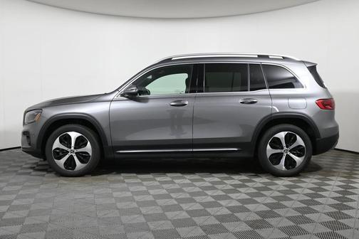 2026 Mercedes-Benz GLB 250 Base 4MATIC