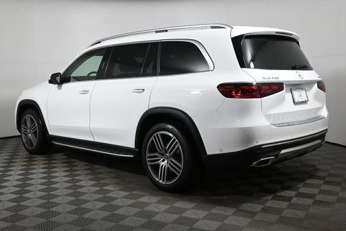 2026 Mercedes-Benz GLS 450 4MATIC