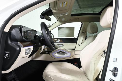 2026 Mercedes-Benz GLS 450 4MATIC