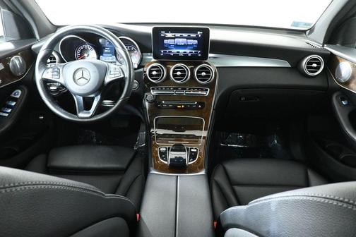 2017 Mercedes-Benz GLC 300 Base 4MATIC