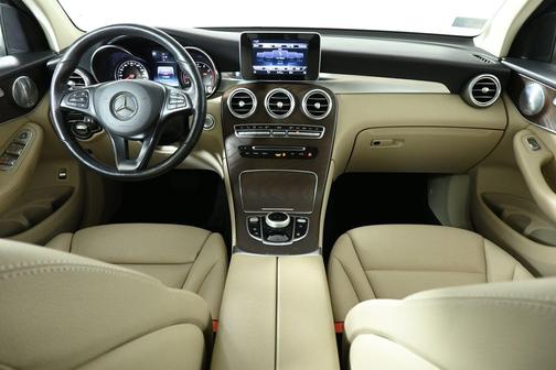 2019 Mercedes-Benz GLC 300 Base 4MATIC