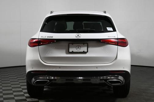 2026 Mercedes-Benz GLC 300 Base 4MATIC