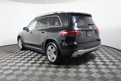 Black 2023 Mercedes-Benz GLB 250 4MATIC