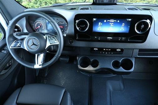 2025 Mercedes-Benz Sprinter 2500 144 WB