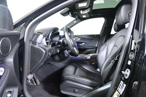 Black 2022 Mercedes-Benz GLC 300 4MATIC
