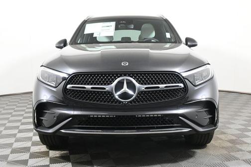 2025 Mercedes-Benz GLC 300 Base 4MATIC