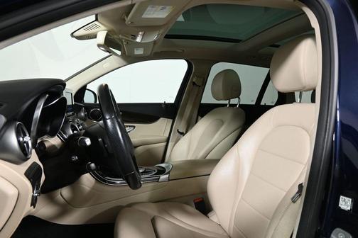 2017 Mercedes-Benz GLC 300 Base 4MATIC