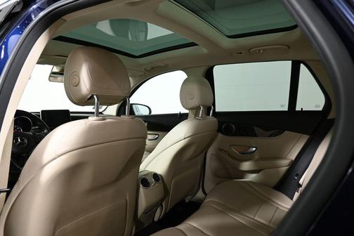 2017 Mercedes-Benz GLC 300 Base 4MATIC