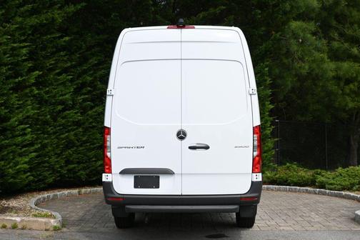 2025 Mercedes-Benz Sprinter 2500 170 WB