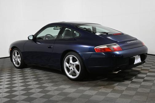 1999 Porsche 911 Carrera 4