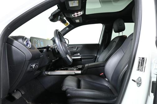 2022 Mercedes-Benz GLB 250 Base 4MATIC