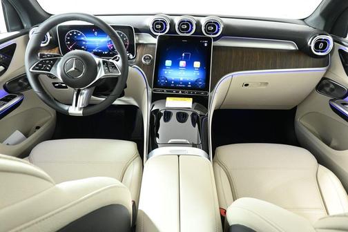 2025 Mercedes-Benz GLC 300 Base 4MATIC