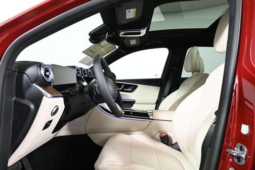 2025 Mercedes-Benz GLC 300 Base 4MATIC