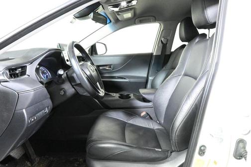 2022 Toyota Venza LE