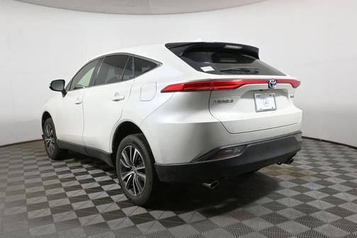 2022 Toyota Venza LE
