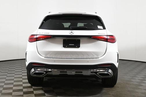 2026 Mercedes-Benz GLC 300 Base 4MATIC