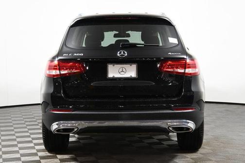2017 Mercedes-Benz GLC 300 Base 4MATIC
