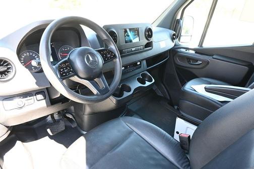 2023 Mercedes-Benz Sprinter 2500 144 WB