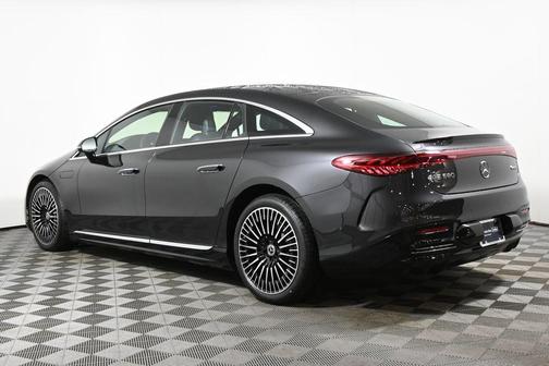 2023 Mercedes-Benz EQS 580 Base 4MATIC