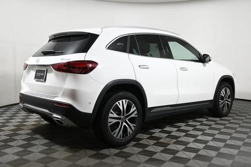 2025 Mercedes-Benz GLA 250 Base 4MATIC