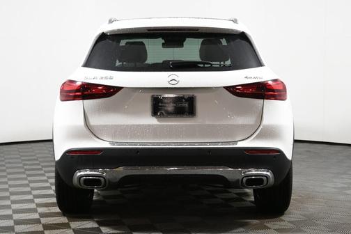 2025 Mercedes-Benz GLA 250 Base 4MATIC
